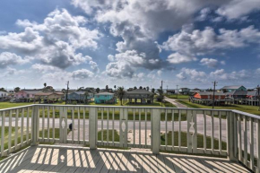 Surfside Beach Family Home 2 Blocks to Gulf!